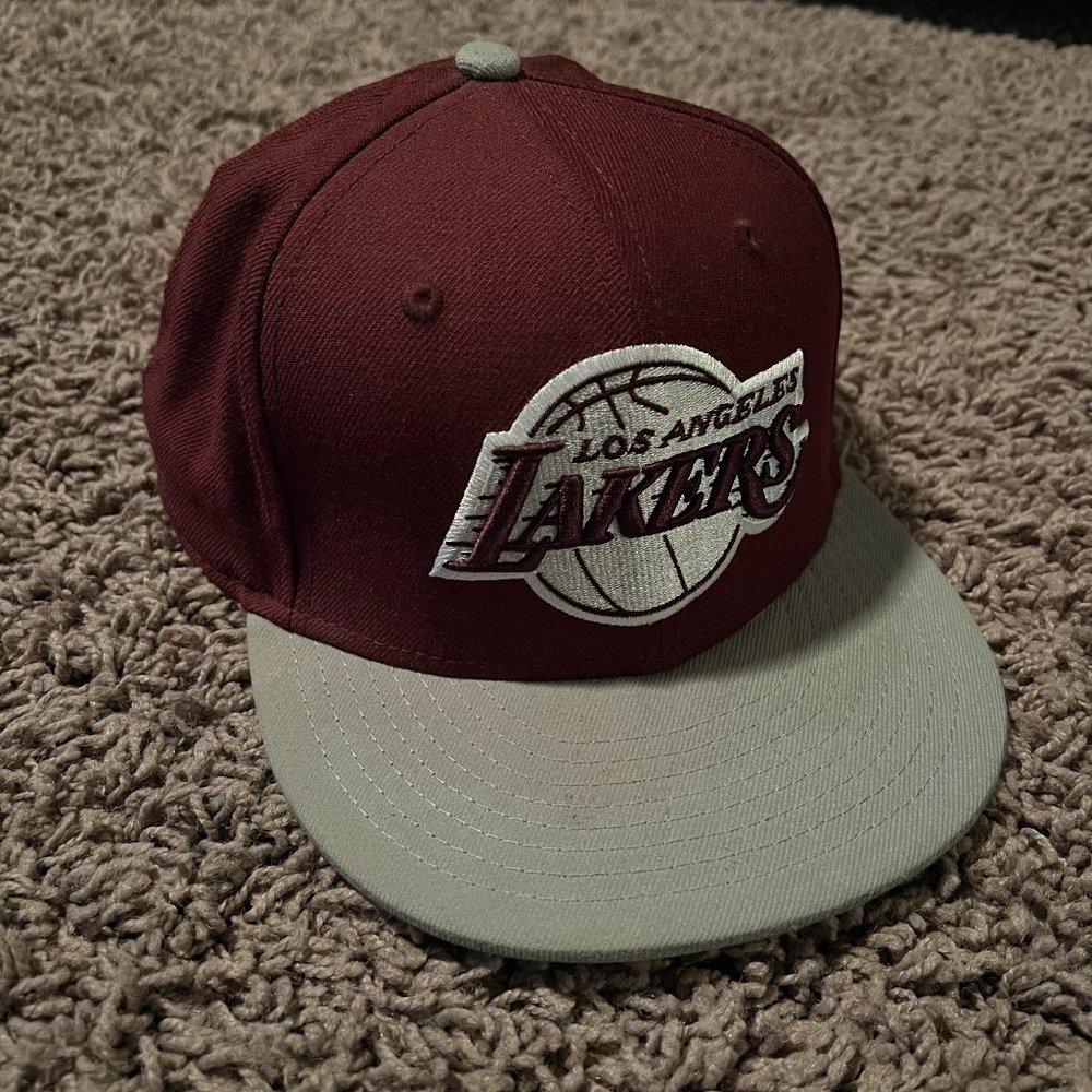 Los Angeles Lakers Snapback Hat - Maroon and Grey